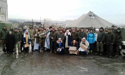 Як молодь віщувала радісну новину в зоні АТО.(ФОТО)